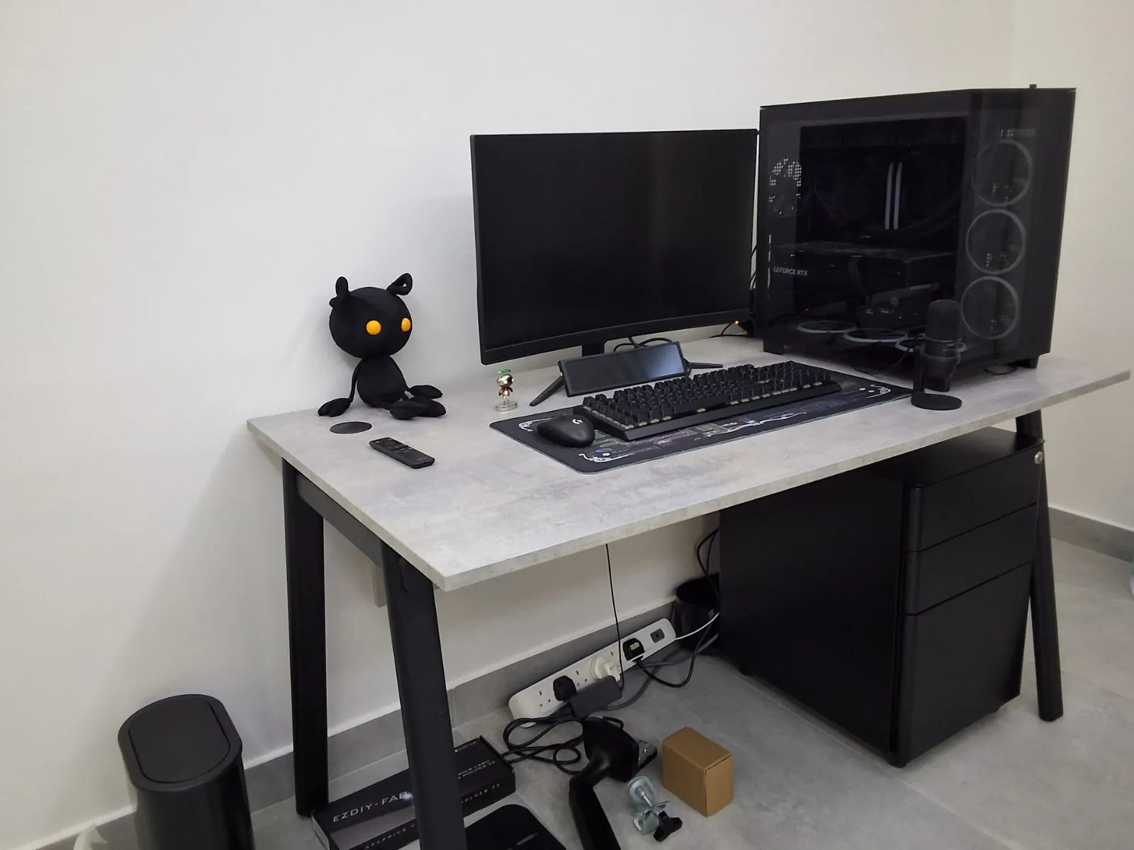 A clean black FLC workstation build with GeForce RTX graphics